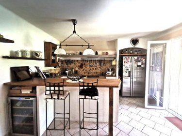 Maison a vendre Mouriès 13890 Bouches-du-Rhône 145 m2 7 pièces 890000 euros