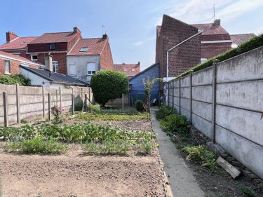 Garage et parking a vendre Hazebrouck 59190 Nord  97500 euros