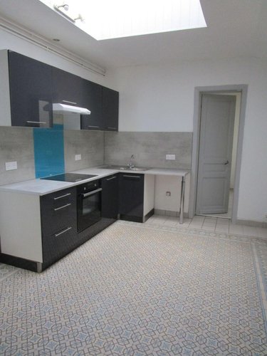Location maison Hazebrouck 59190 Nord 81 m2  715 euros