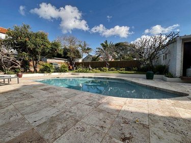 Maison a vendre Saint-Pierre 97410 Réunion 177 m2 6 pièces 672500 euros