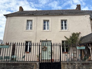 Maison a vendre Couesmes-Vaucé 53300 Mayenne 200 m2 7 pièces 229180 euros