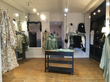 Fonds et murs commerciaux a vendre Bergues 59380 Nord 92 m2  44000 euros