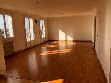Appartement a vendre Issoudun 36100 Indre 84 m2 2 pièces 53000 euros