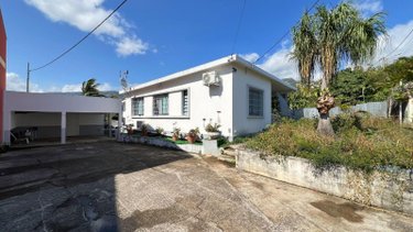 Maison a vendre Sainte-Clotilde 97490 Réunion 94 m2 4 pièces 468500 euros