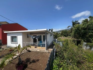 Maison a vendre Sainte-Clotilde 97490 Réunion 94 m2 4 pièces 397000 euros