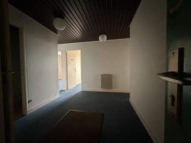 Fonds et murs commerciaux a vendre Quimper 29000 Finistère 102 m2  105760 euros