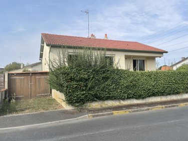 Maison a vendre Nueil-les-Aubiers 79250 Deux-Sèvres 91 m2 5 pièces 116600 euros