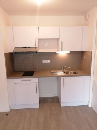Location appartement Bruz 35170 Ille-et-Vilaine 43 m2 2 pièces 591 euros