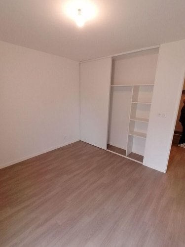 Location appartement Bruz 35170 Ille-et-Vilaine 43 m2 2 pièces 591 euros