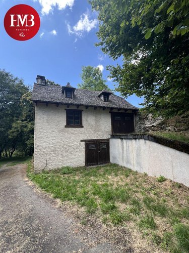 Maison a vendre Lapeyrugue 15120 Cantal 79 m2 4 pièces 116050 euros