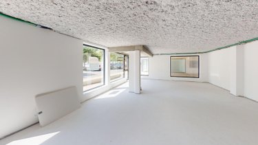 Fonds et murs commerciaux a vendre Saint-Pierre-Quiberon 56510 Morbihan  298680 euros