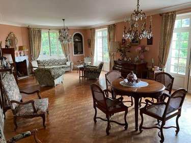 Maison a vendre Saint-Junien 87200 Haute-Vienne 261 m2 9 pièces 296800 euros