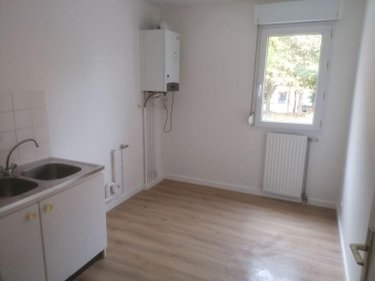 Location appartement Vern-sur-Seiche 35770 Ille-et-Vilaine 45 m2 2 pièces 555 euros