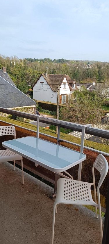 Location appartement Eu 76260 Seine-Maritime 31 m2 1 pièce 490 euros