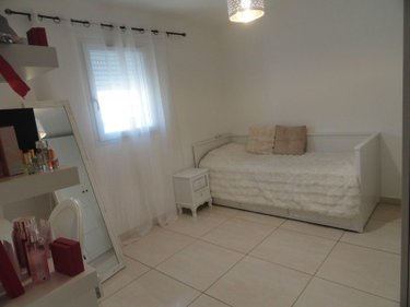 Maison a vendre Saint-Gilles 30800 Gard 140 m2 6 pièces 371000 euros