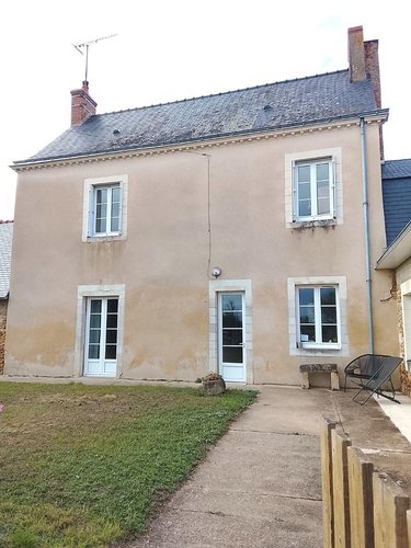 Maison a vendre La Flèche 72200 Sarthe 230 m2 9 pièces 356320 euros