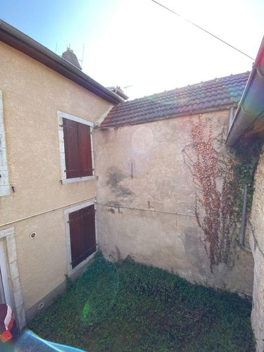 Vente aux encheres immeuble de rapport Vesoul 70000 Haute-Saône 127 m2  110000 euros