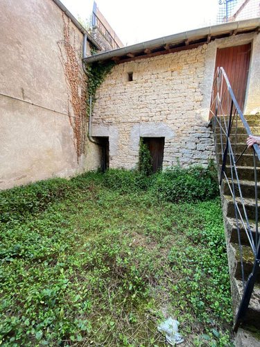 Vente aux encheres immeuble de rapport Vesoul 70000 Haute-Saône 127 m2  110000 euros