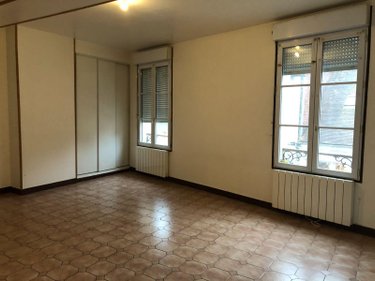 Location appartement Crépy-en-Valois 60800 Oise 75 m2 3 pièces 850 euros