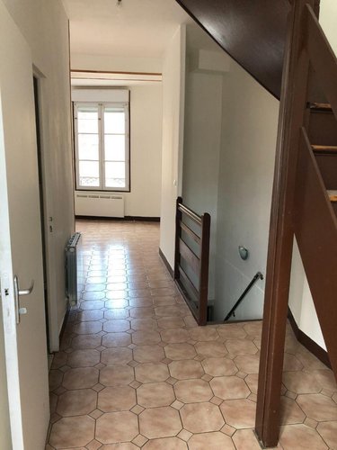 Location appartement Crépy-en-Valois 60800 Oise 75 m2 3 pièces 850 euros