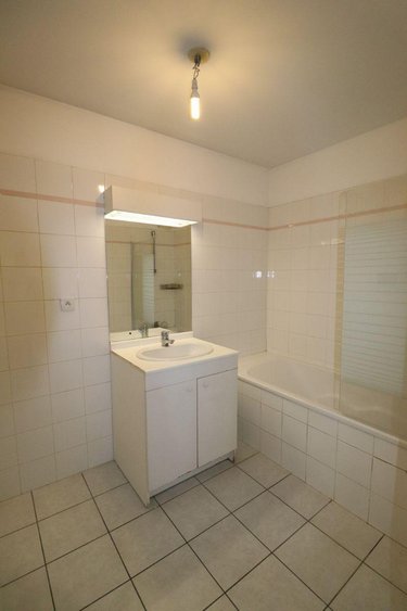 Appartement a vendre La Chapelle-d'Armentières 59930 Nord 72 m2 3 pièces 209400 euros