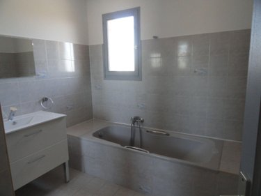 Maison a vendre Saint-Gilles 30800 Gard 103 m2 3 pièces 265000 euros