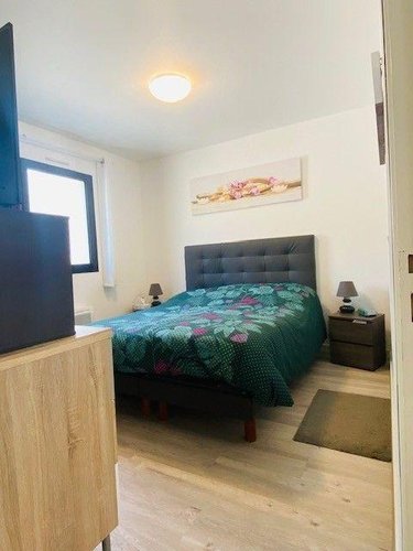 Appartement a vendre Perros-Guirec 22700 Côtes-d'Armor 74 m2 3 pièces 330030 euros