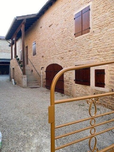 Location maison Prissé 71960 Saône-et-Loire 127 m2  850 euros