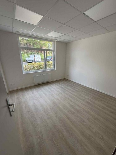 Location divers Saint-Sylvestre-Cappel 59114 Nord 19 m2  612 euros