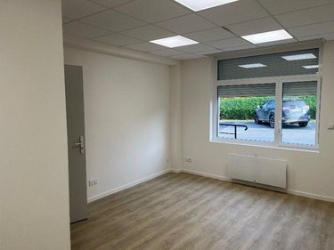 Location divers Saint-Sylvestre-Cappel 59114 Nord 19 m2  612 euros