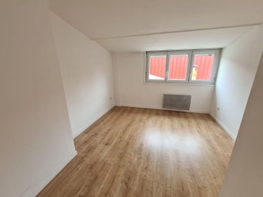 Location maison Rubrouck 59285 Nord 66 m2  630 euros