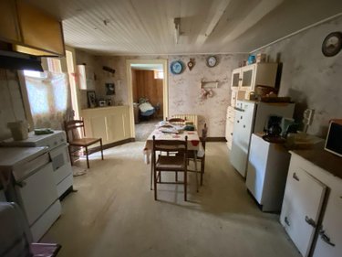 Maison a vendre Fontanges 15140 Cantal  26500 euros