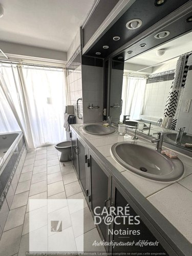 propriete a vendre Meynes 30840 Gard 620 m2 20 pièces 1248000 euros