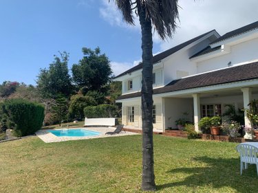 Maison a vendre La-Montagne 97417 Réunion 350 m2 6 pièces 998900 euros