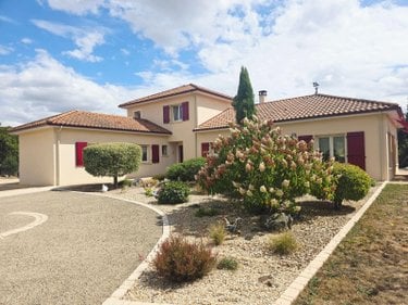 Maison a vendre Ambazac 87240 Haute-Vienne 212 m2 8 pièces 440000 euros