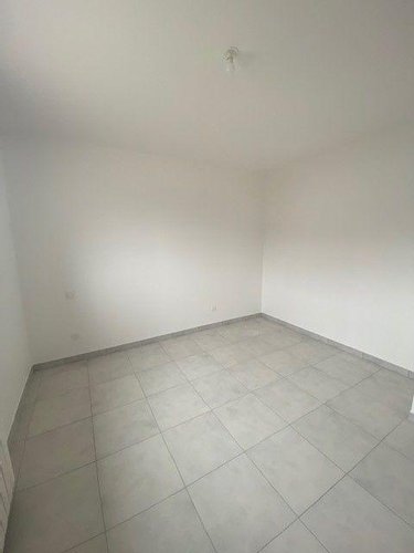 Location maison Grossoeuvre 27220 Eure 87 m2 4 pièces 1150 euros
