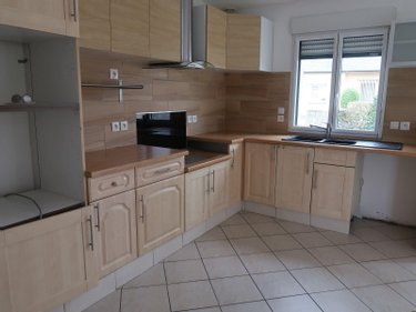 Location maison Irodouër 35850 Ille-et-Vilaine 85 m2 5 pièces 870 euros
