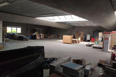 Location fonds et murs commerciaux Terdeghem 59114 Nord 630 m2  4475 euros