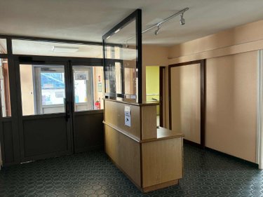 Fonds et murs commerciaux a vendre Sedan 08200 Ardennes 350 m2  200000 euros