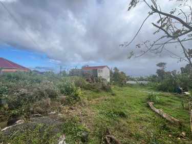 Terrain a batir a vendre Sainte-Marie 97438 Réunion 400 m2  171000 euros