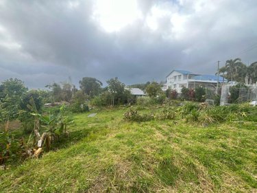 Terrain a batir a vendre Sainte-Marie 97438 Réunion 400 m2  213000 euros