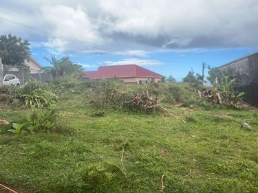 Terrain a batir a vendre Sainte-Marie 97438 Réunion 400 m2  213000 euros