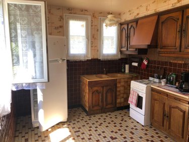 Maison a vendre Mauriac 15200 Cantal 105 m2  111300 euros