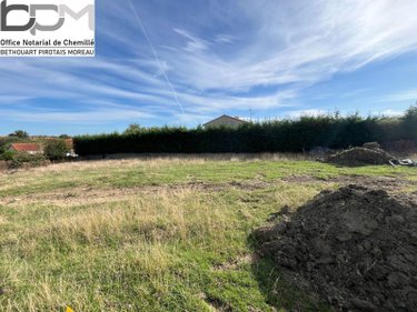 Terrain a batir a vendre Chemillé-en-Anjou 49120 Maine-et-Loire 686 m2  59000 euros