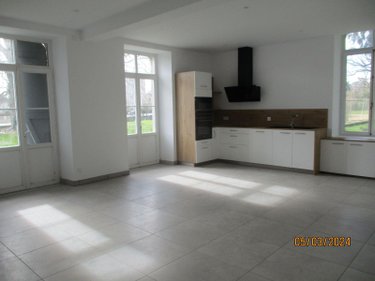 Location maison Fougères 35300 Ille-et-Vilaine 89 m2 4 pièces 815 euros