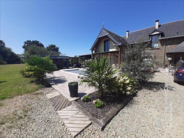 Maison a vendre Larchamp 53220 Mayenne 265 m2 9 pièces 367500 euros