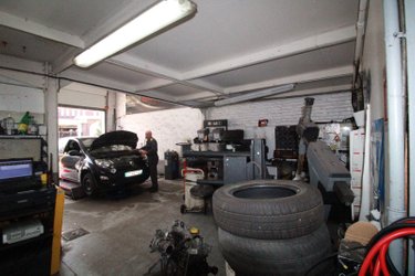 Fonds et murs commerciaux a vendre Dunkerque 59140 Nord 201 m2  388500 euros