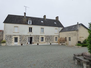 Maison a vendre Saint-Sauveur-Villages 50490 Manche 225 m2 9 pièces 229525 euros
