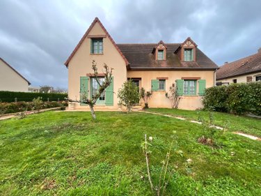 Maison a vendre Nogent-le-Rotrou 28400 Eure-et-Loir 131 m2 6 pièces 244692 euros