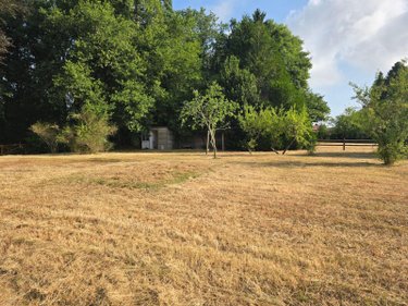 Terrain a batir a vendre Nantiat 87140 Haute-Vienne 1530 m2  33000 euros